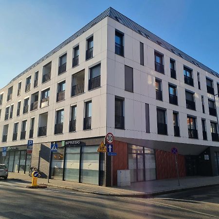 Apartament Skarbowa Лешно Экстерьер фото